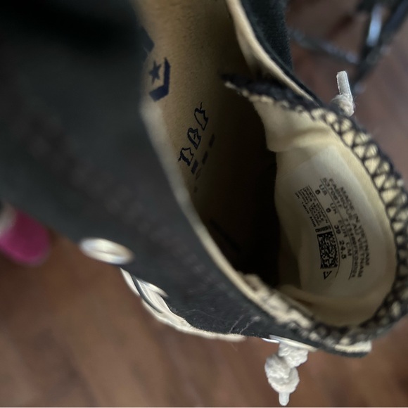 WOMENS CONVERSE ALL STAR CANVAS SNEAKERS SIZE 8 - Picture 4 of 5